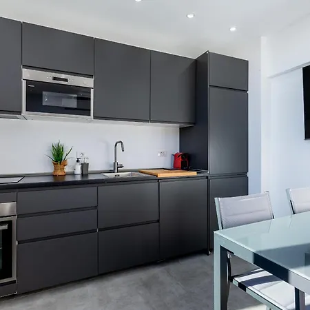 Chic With Great Terrace Appartement