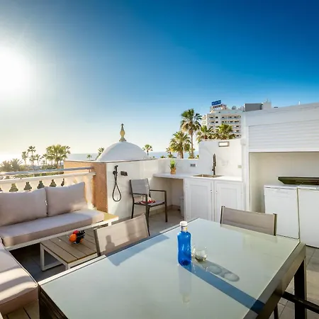 Апартаменты Chic With Great Terrace Плая-де-лас-Америкас